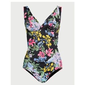 Plus Floral Swimsuit 24-26W